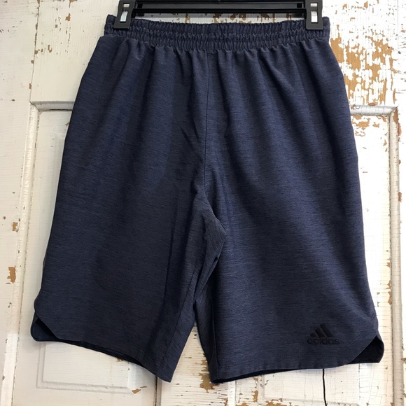 ☘️❄️ Adidas Axis Woven training Shorts ❄️☘️ - Picture 5 of 11